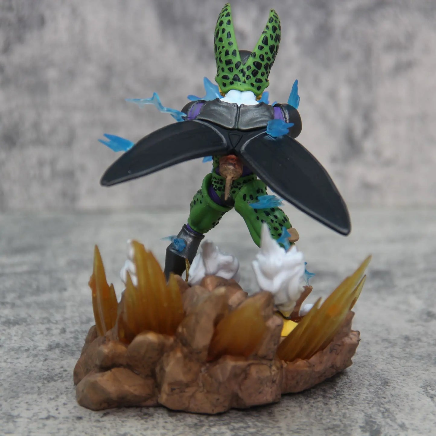 Figurine Dragon Ball Z Cell - ShonenCollect