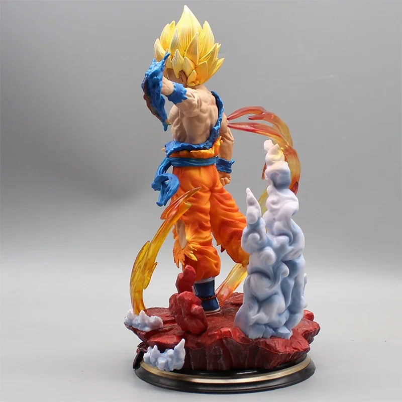 Figurine Dragon Ball Z Goku Super saiyan / SSJ - ShonenCollect