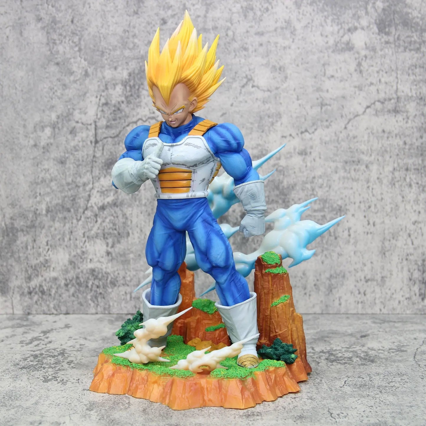 Figurine Dragon Ball Z Vegeta Super saiyan / SSJ - ShonenCollect