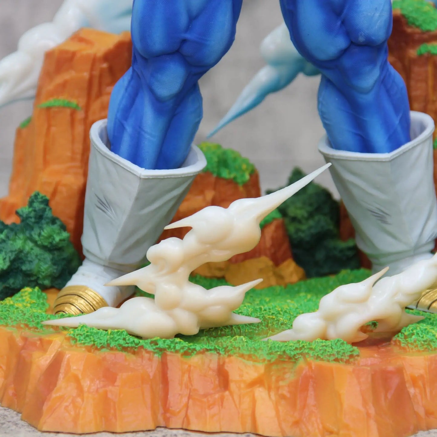 Figurine Dragon Ball Z Vegeta Super saiyan / SSJ - ShonenCollect