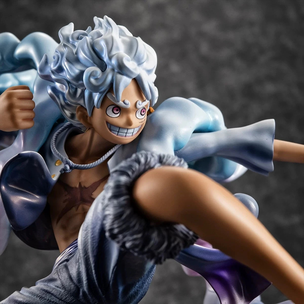 Figurine One Piece Luffy Gear 5 - ShonenCollect