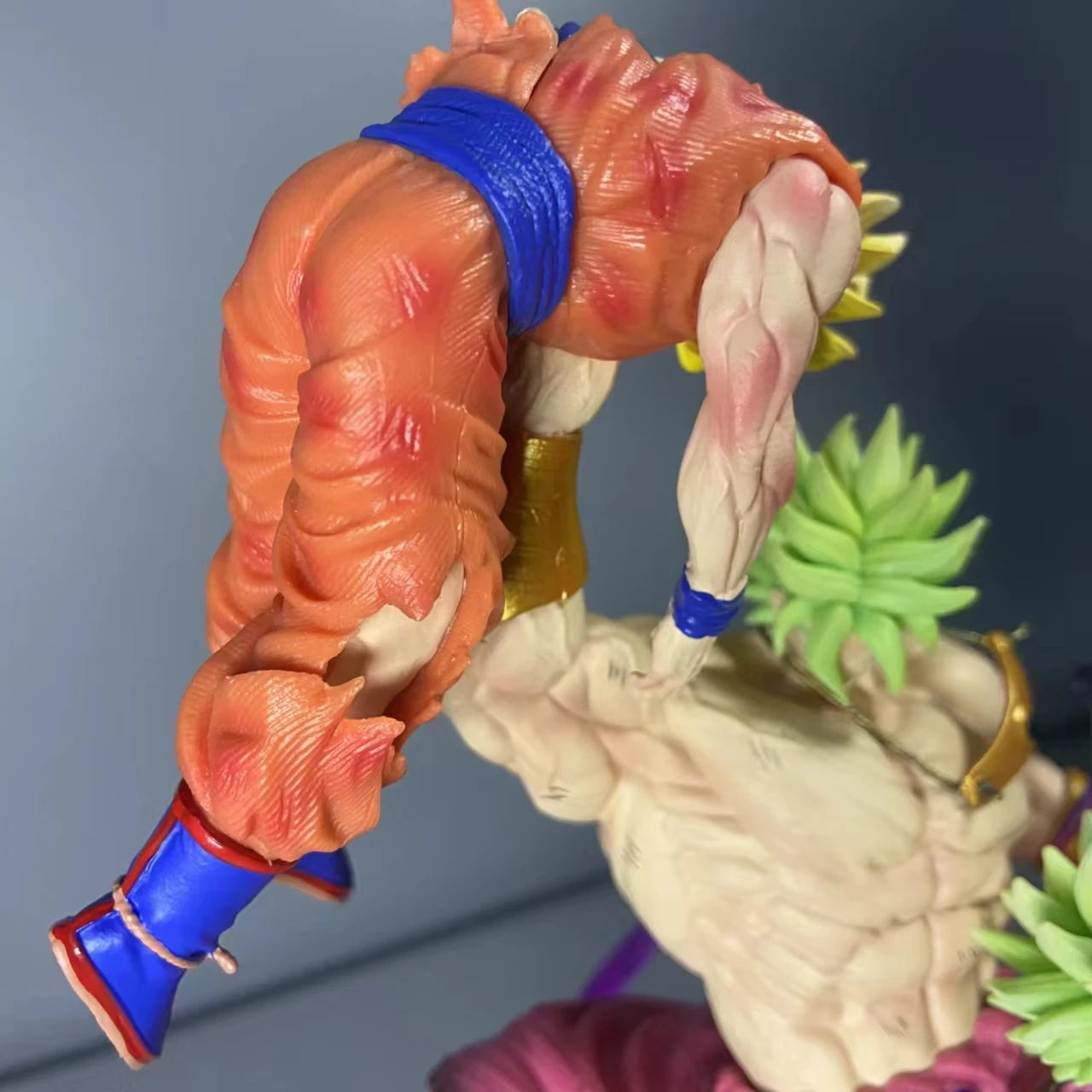 Figurine Dragon Ball Z Goku vs Broly - ShonenCollect