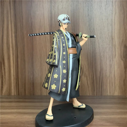 Figurine One piece Trafalgar D Water Law - ShonenCollect