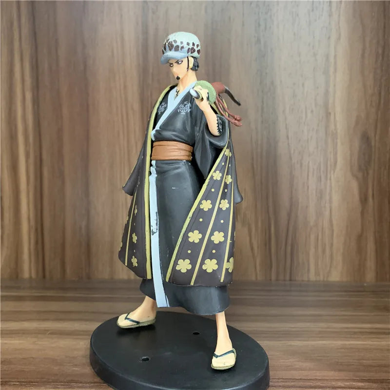 Figurine One piece Trafalgar D Water Law - ShonenCollect