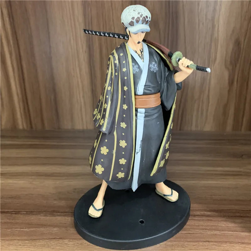Figurine One piece Trafalgar D Water Law - ShonenCollect
