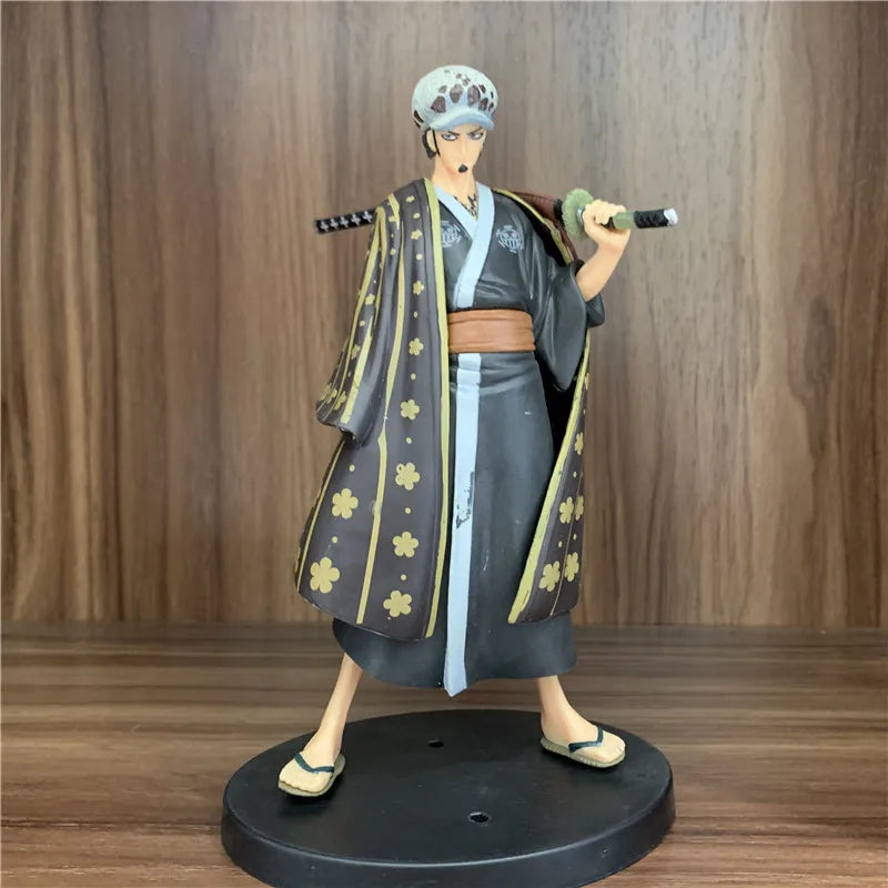 Figurine One piece Trafalgar D Water Law - ShonenCollect
