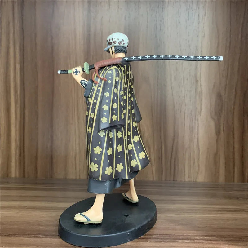 Figurine One piece Trafalgar D Water Law - ShonenCollect